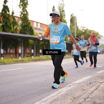 Runner Photo 8372015