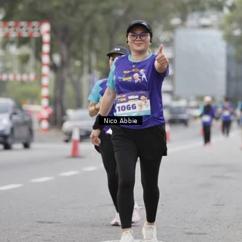 Runner Photo 8372115