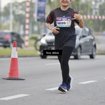 Runner Photo 8372123