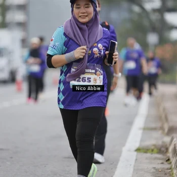 Runner Photo 8372134