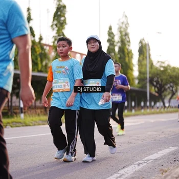 Runner Photo 8372177