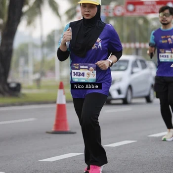 Runner Photo 8372182