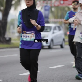Runner Photo 8372186
