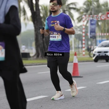 Runner Photo 8372197