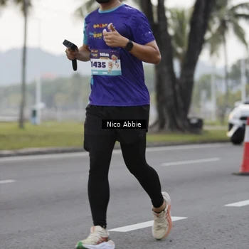 Runner Photo 8372202