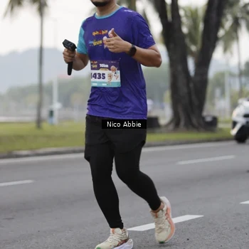 Runner Photo 8372203