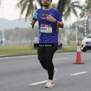 Runner Photo 8372209