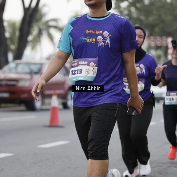 Runner Photo 8372211