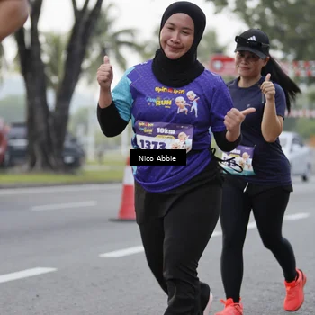 Runner Photo 8372221