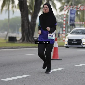 Runner Photo 8372244