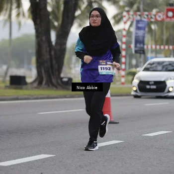 Runner Photo 8372250