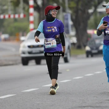 Runner Photo 8372263