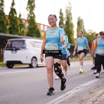 Runner Photo 8372319