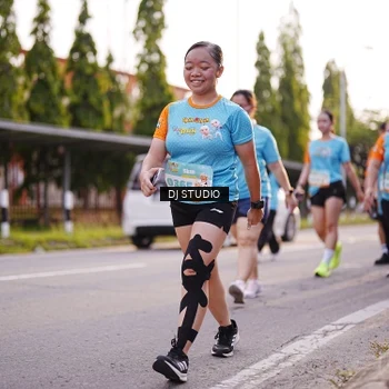 Runner Photo 8372327
