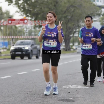 Runner Photo 8372341