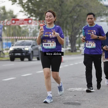 Runner Photo 8372344