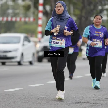 Runner Photo 8372365