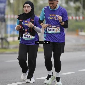 Runner Photo 8372399