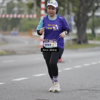 Runner Photo 8372405