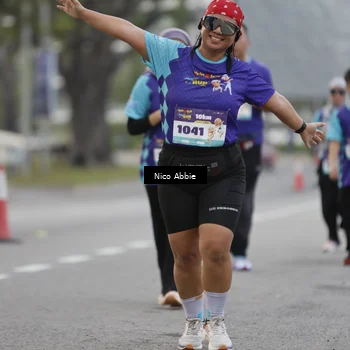 Runner Photo 8372426