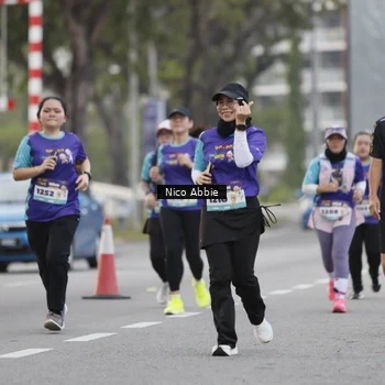 Runner Photo 8372504