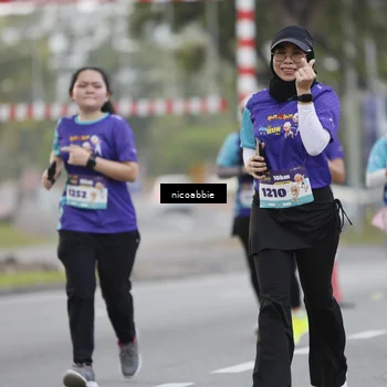 Runner Photo 8372512
