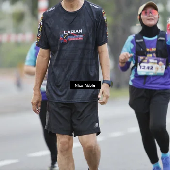 Runner Photo 8372525