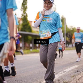 Runner Photo 8372535