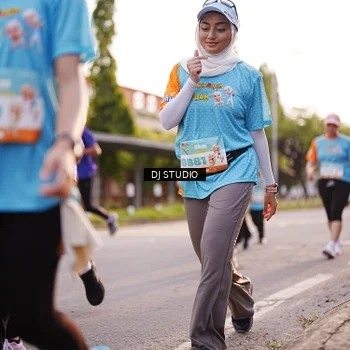 Runner Photo 8372537
