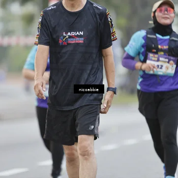 Runner Photo 8372541