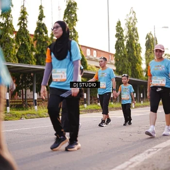 Runner Photo 8372559