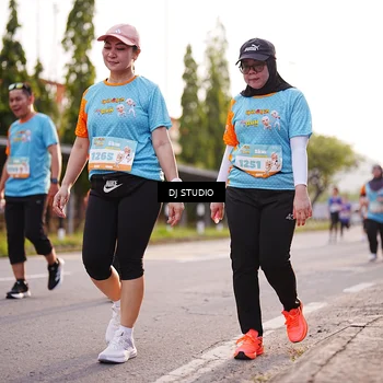 Runner Photo 8372589
