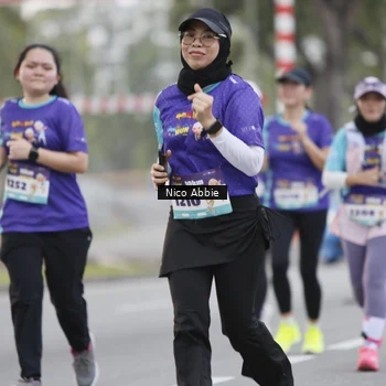 Runner Photo 8372590