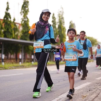 Runner Photo 8372643