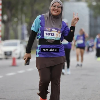 Runner Photo 8372663