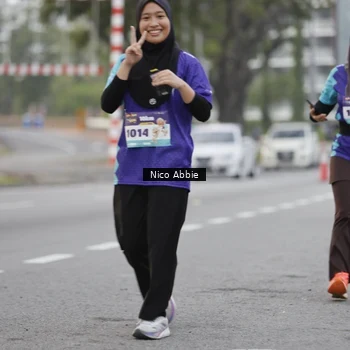Runner Photo 8372673