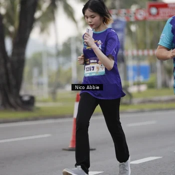 Runner Photo 8372676