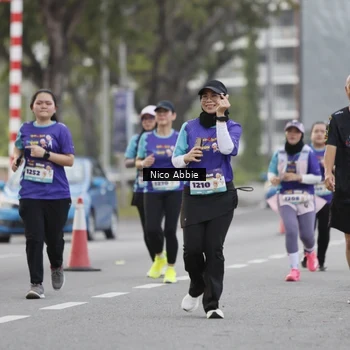 Runner Photo 8372681