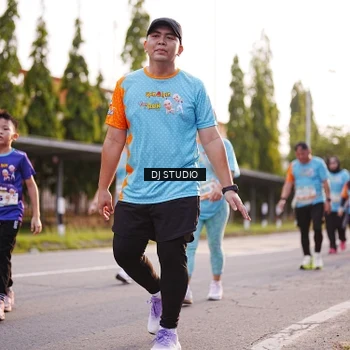 Runner Photo 8372720