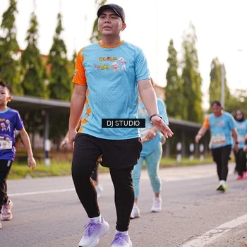 Runner Photo 8372727