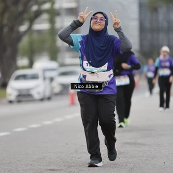 Runner Photo 8372754