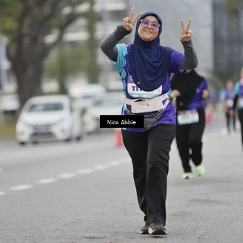 Runner Photo 8372755