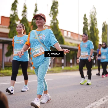 Runner Photo 8372760