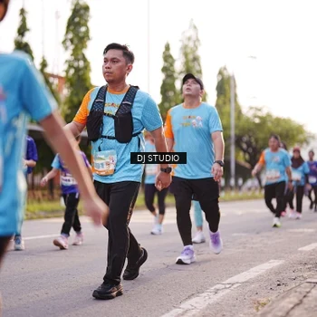 Runner Photo 8372766