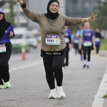 Runner Photo 8372770