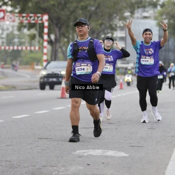 Runner Photo 8372771