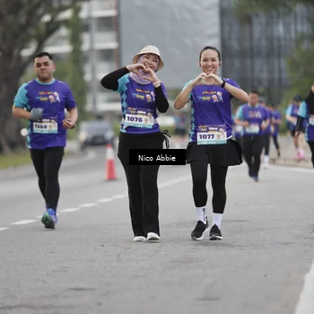Runner Photo 8372822