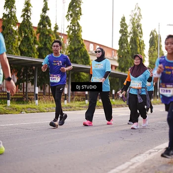 Runner Photo 8372843
