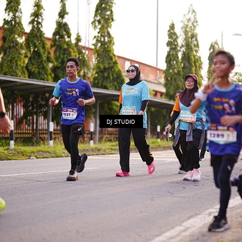 Runner Photo 8372847