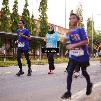 Runner Photo 8372861